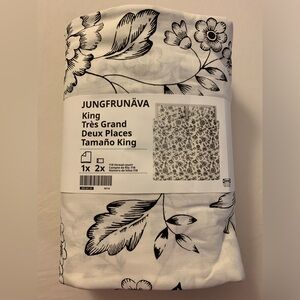 JUNGFRUNAVA King size Duvet cover and pillowcase(s) white/Black - IKEA